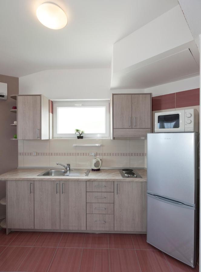 טוצפי Apartmani Iva מראה חיצוני תמונה